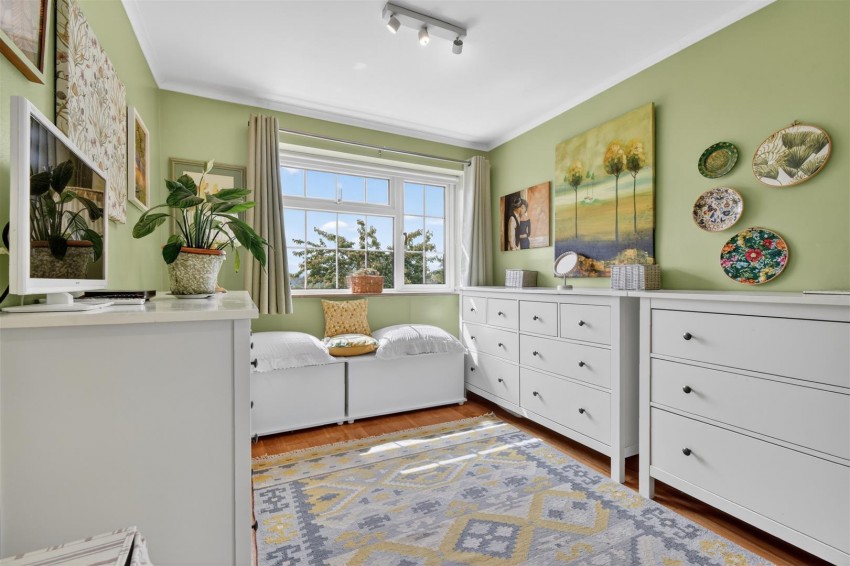 Images for Grosvenor Cottage, St. Oswalds Close