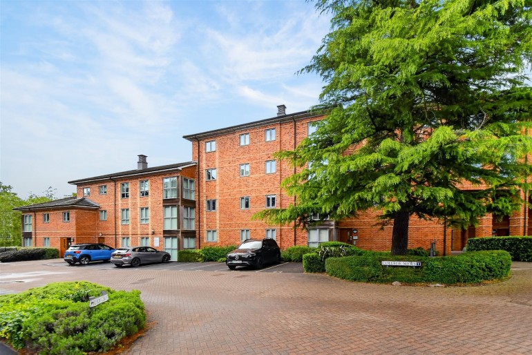 Drummond House, College Mews