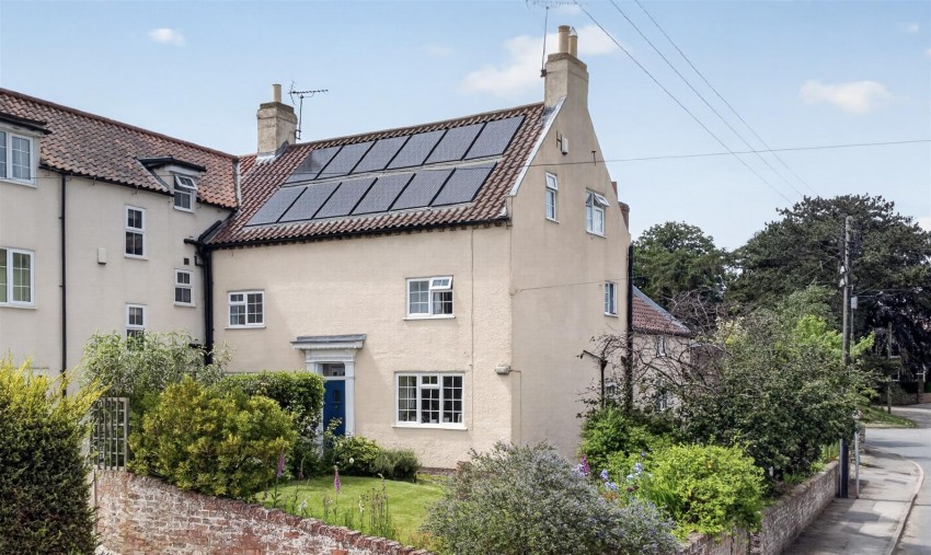 Images for Tholthorpe, York