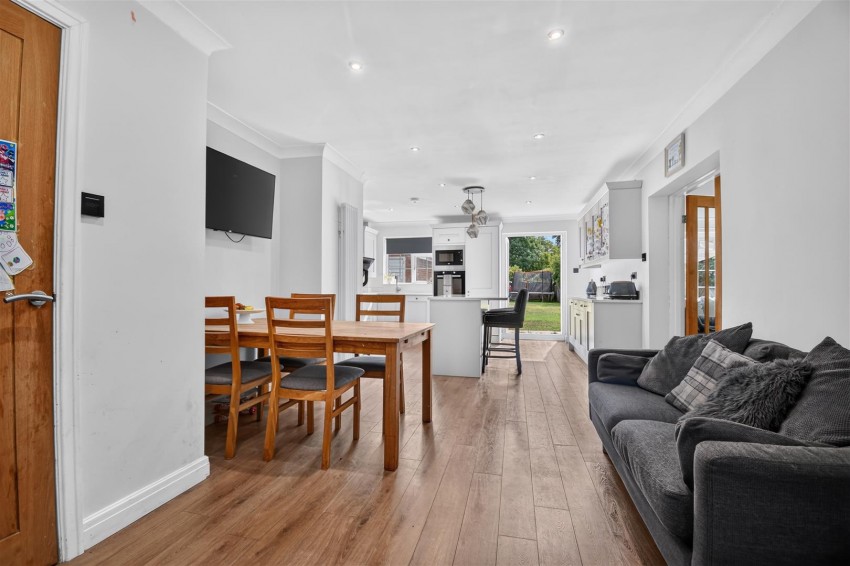 Images for Oaklands, Strensall