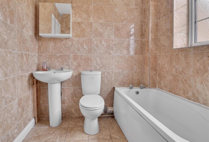 Images for Oaklands, Strensall