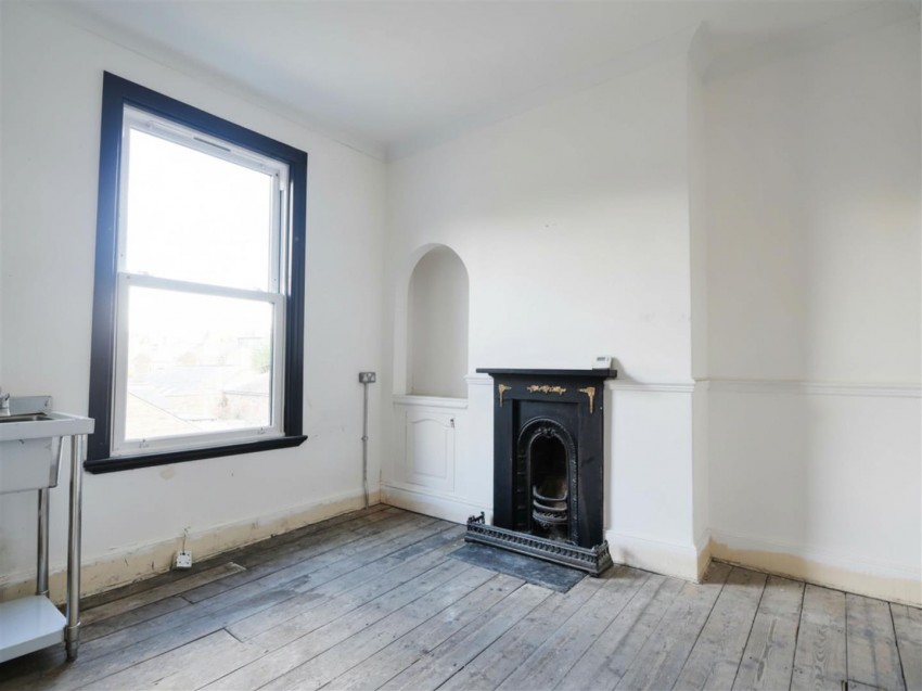 Images for Bishopthorpe Road, York
