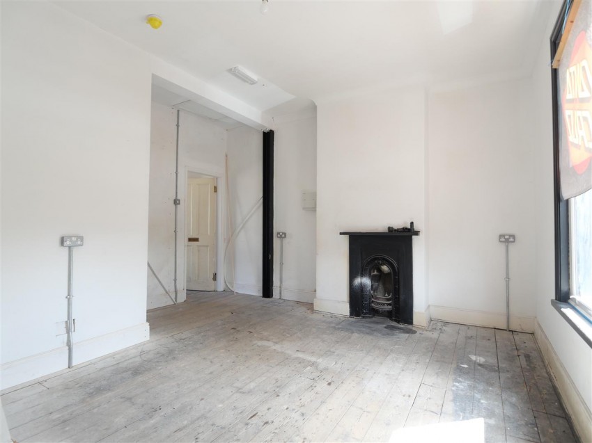 Images for Bishopthorpe Road, York