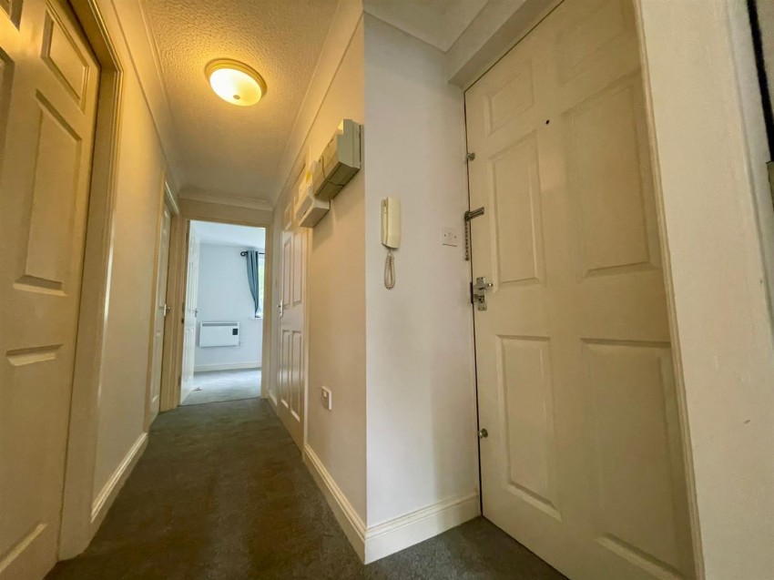 Images for Godwin House, Darwin Close, York