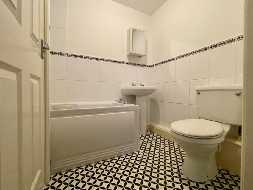 Images for Godwin House, Darwin Close, York