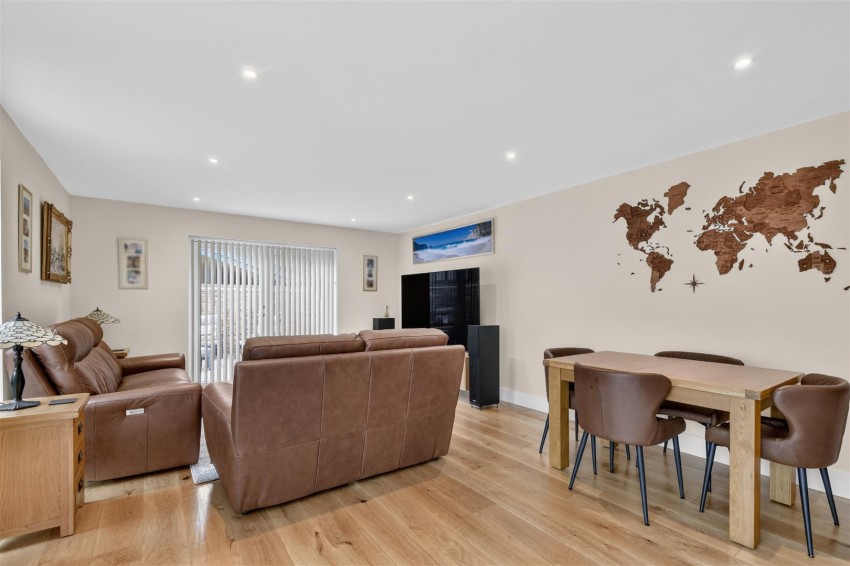 Images for Tholthorpe, York