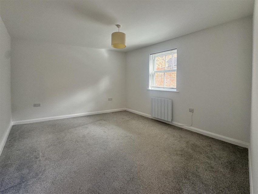 Images for 28 Trafalgar Street, York