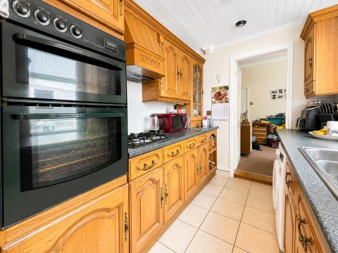 View Full Details for Balmoral Terrace, South Bank